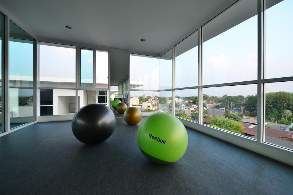 Modern Thai Suites Phuket Ngoại thất bức ảnh
