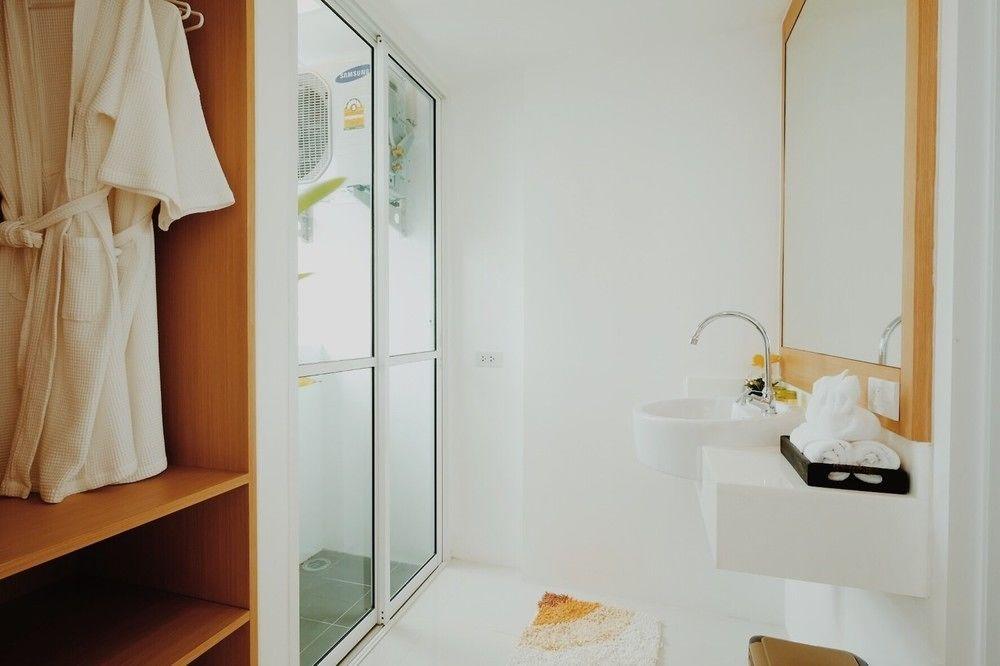 Modern Thai Suites Phuket Ngoại thất bức ảnh