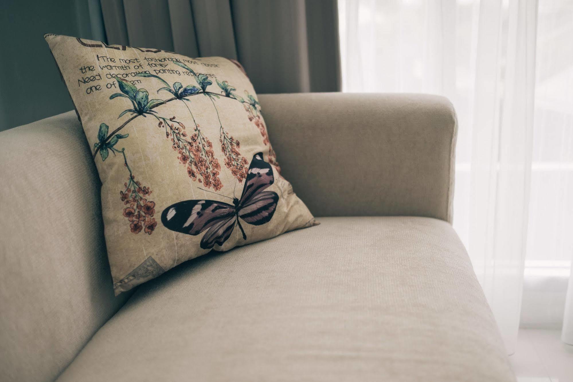 Modern Thai Suites Phuket Ngoại thất bức ảnh