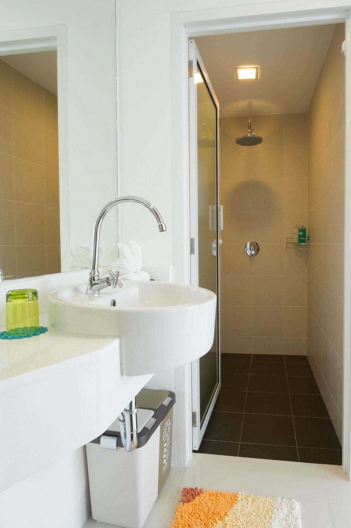 Modern Thai Suites Phuket Ngoại thất bức ảnh